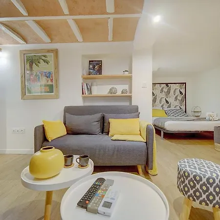 #31 Comfy Place In The Old Town Balcony & Ac 2min To Apartamento