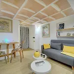 Apartament #31 Comfy Place In The Old Town Balcony & Ac 2min To